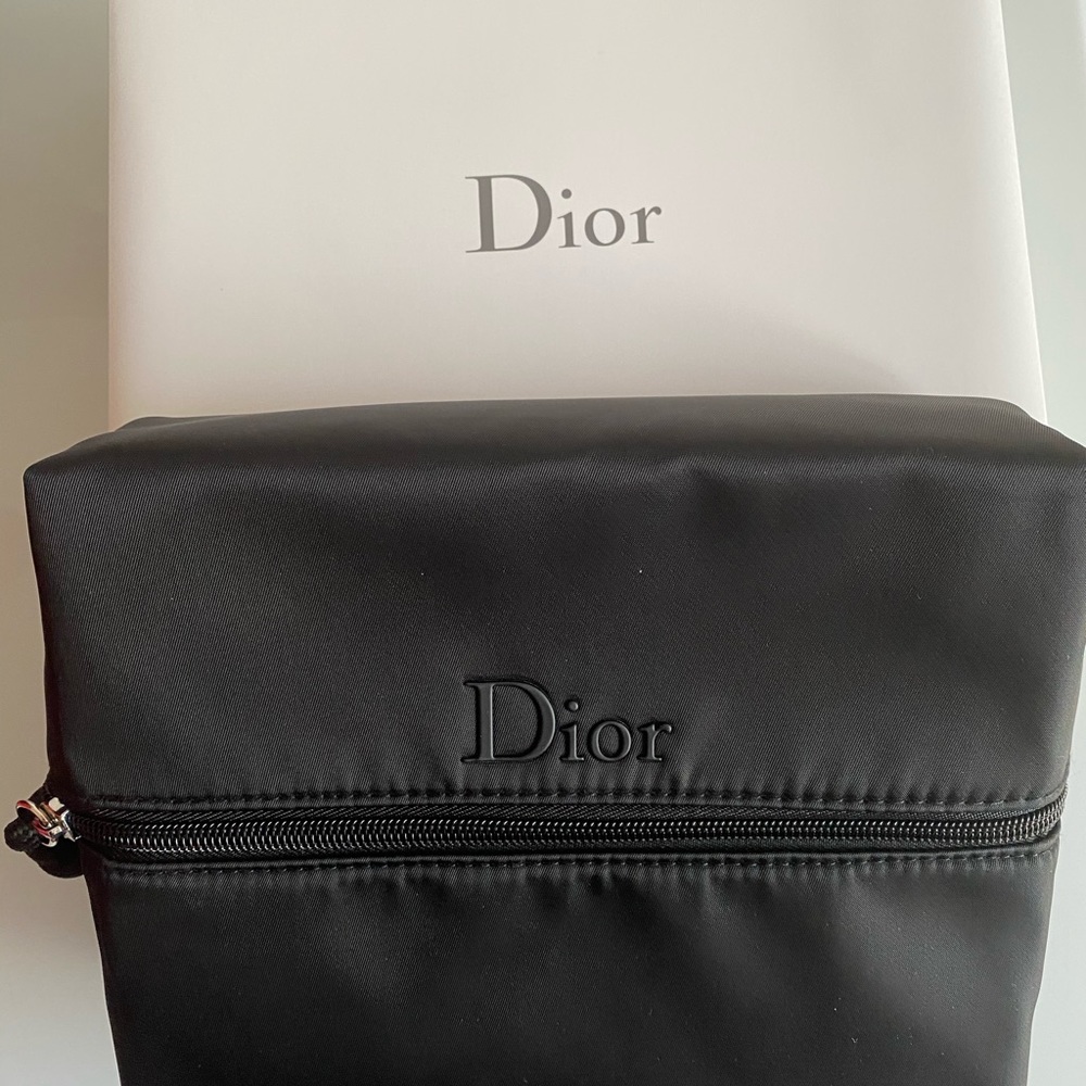 New Dior Toiletry bag - Picture 8 of 8